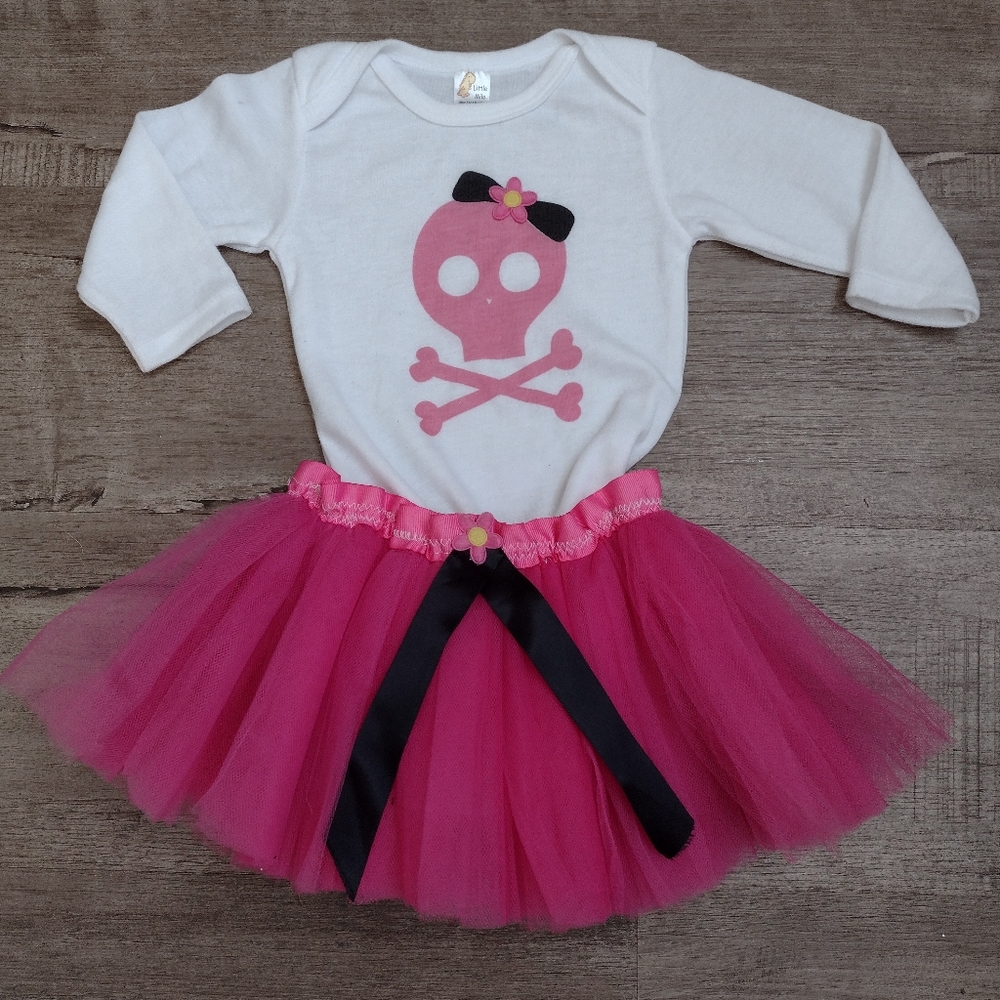 Infant Halloween set 12-18 month new